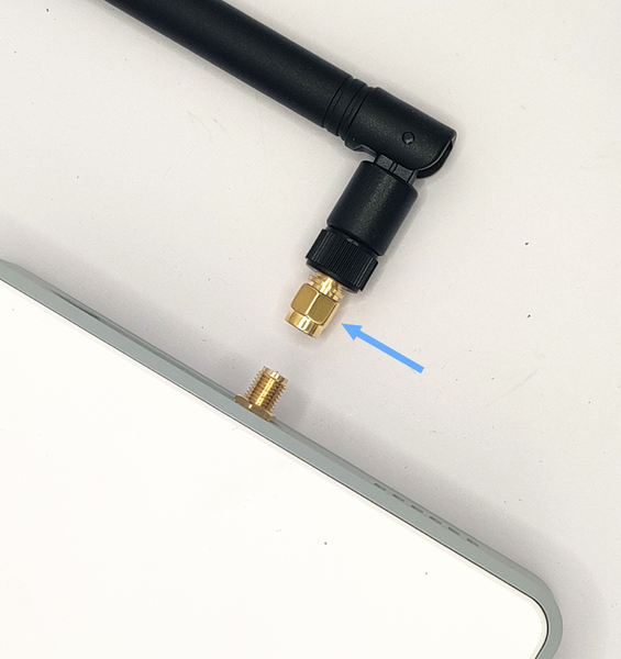 File:Antenna connector diagram.png